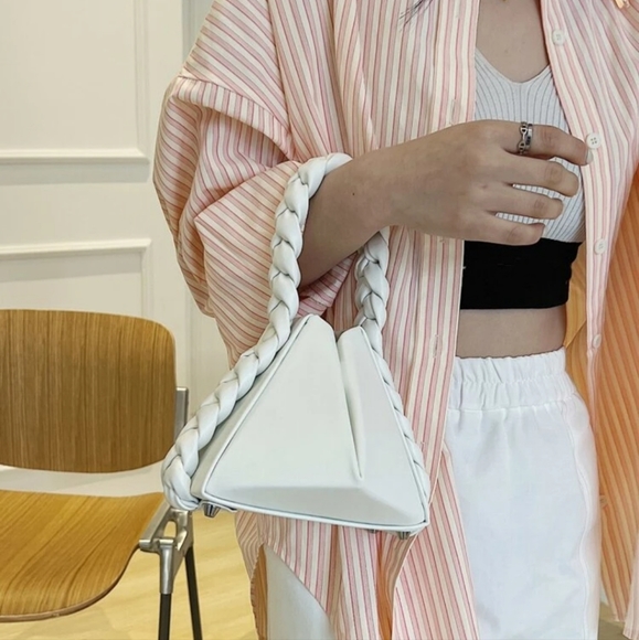 NWT SHEIN Mini Geometric Design Purse - Picture 13 of 13